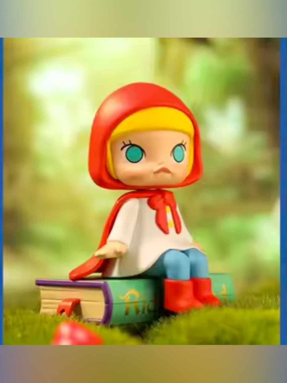 POP MART MOLLY One Day of Molly – Reading Time | Discontinued